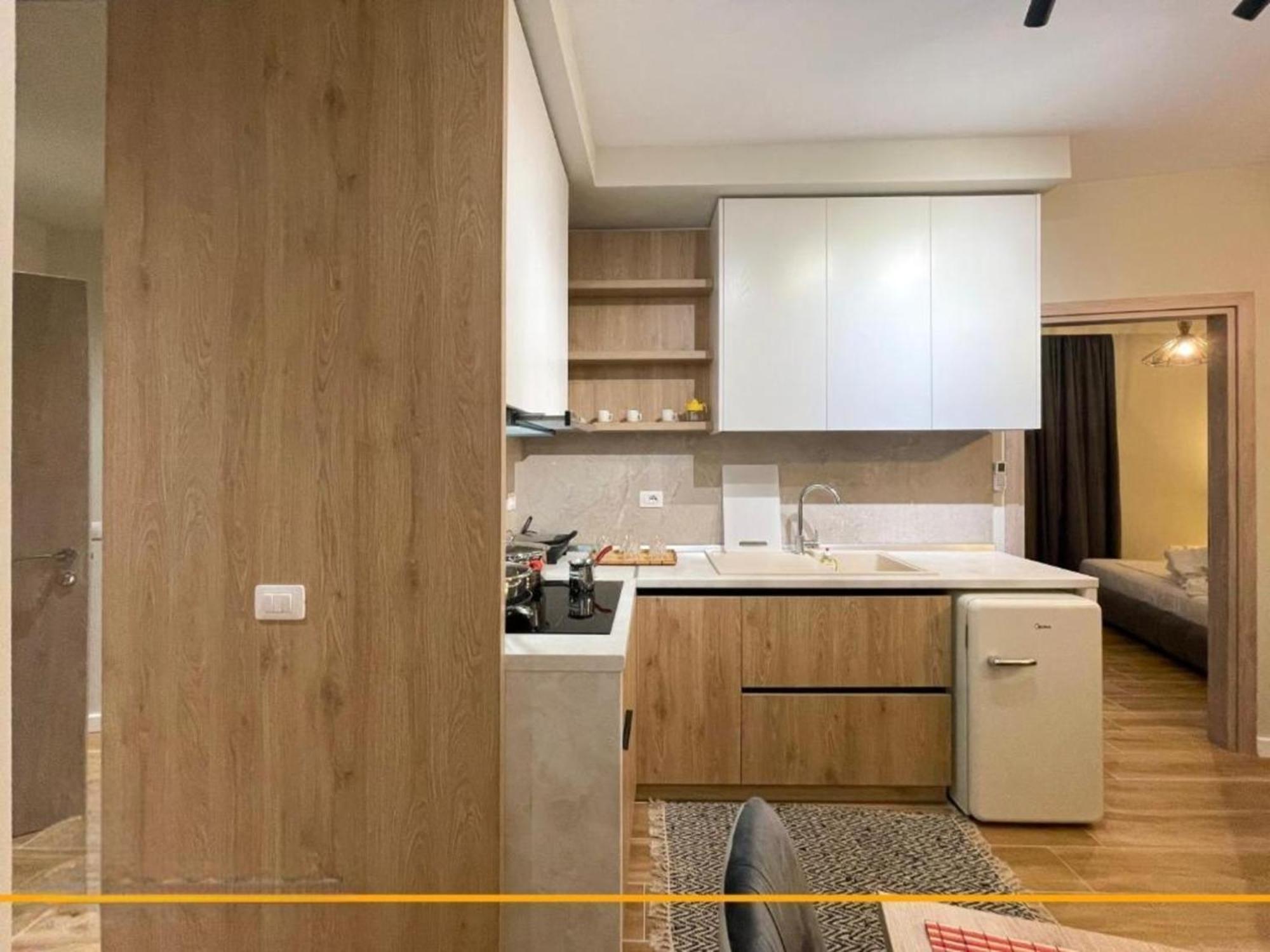 Flori Apartments Sarandë 外观 照片