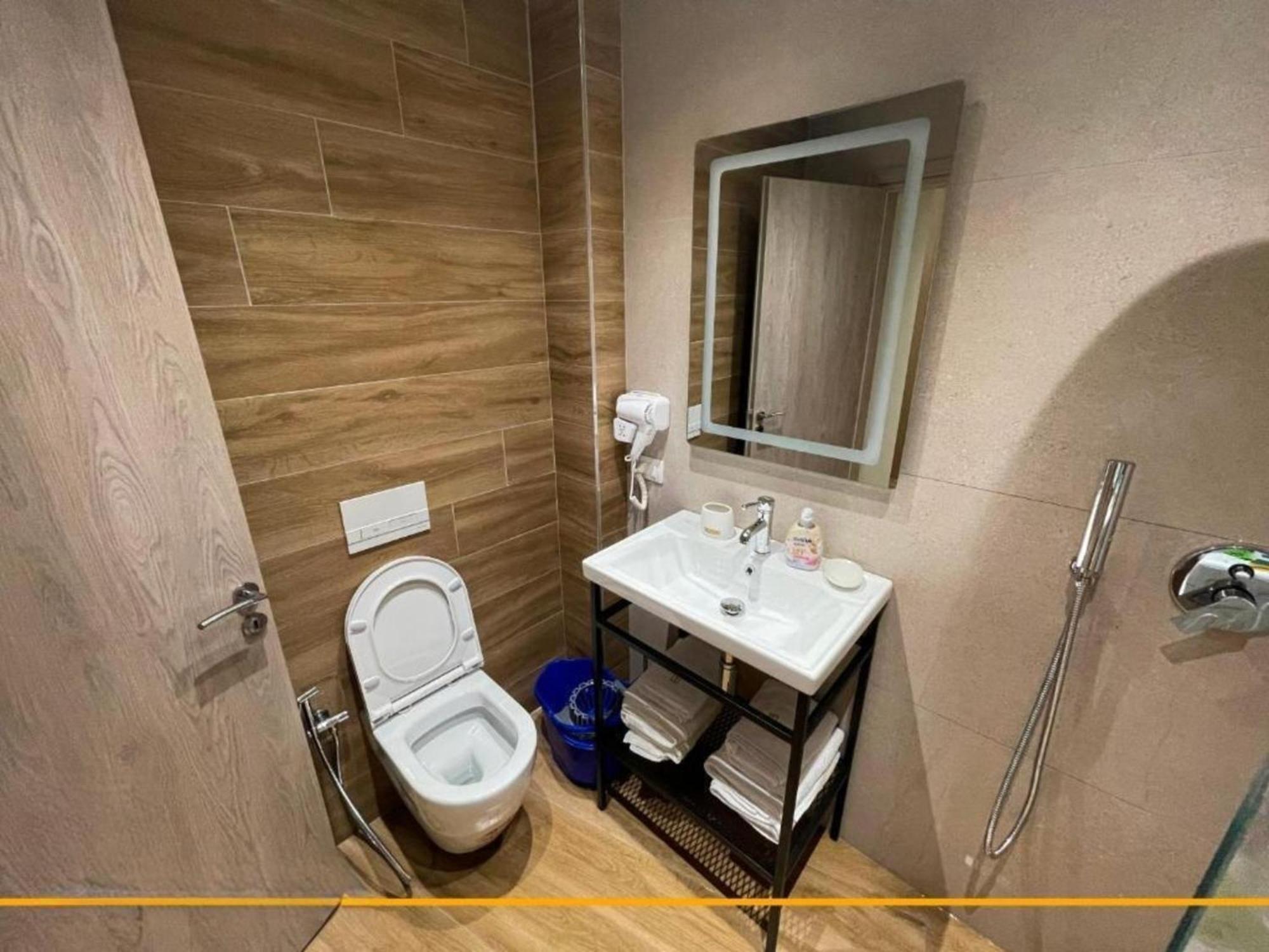 Flori Apartments Sarandë 外观 照片