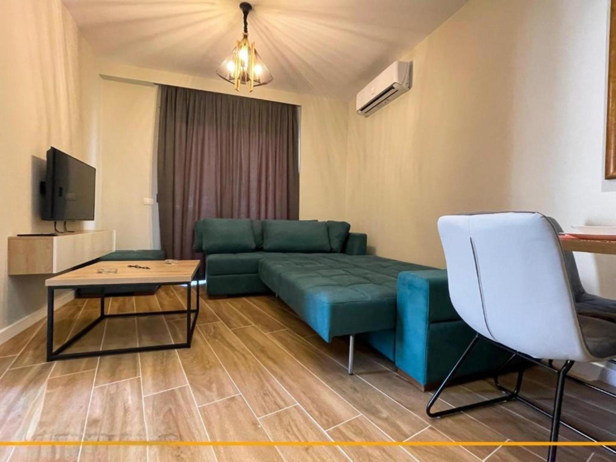 Flori Apartments Sarandë 外观 照片