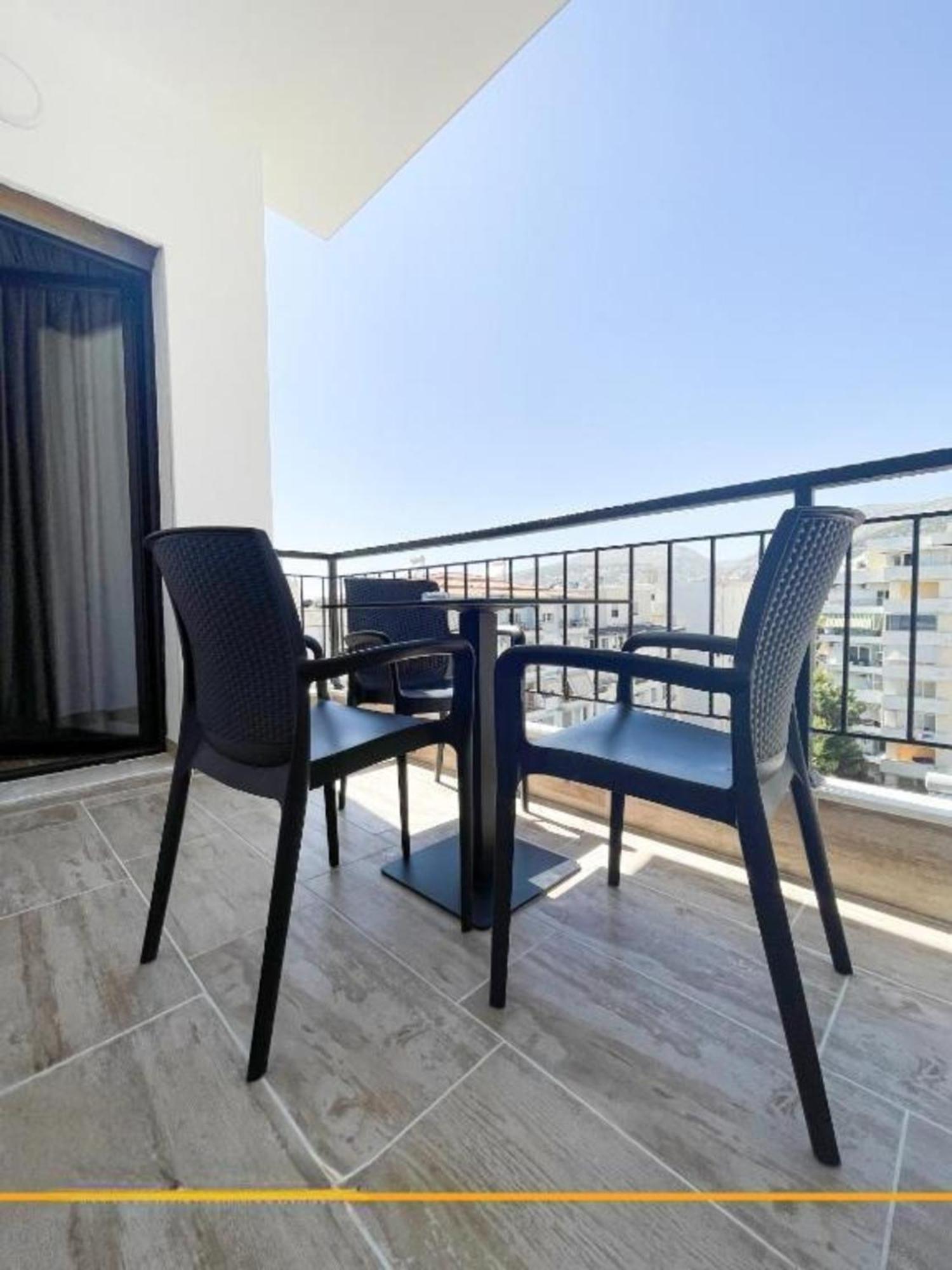 Flori Apartments Sarandë 外观 照片