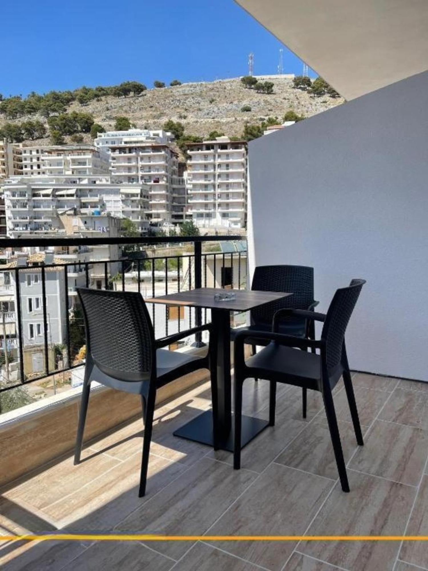 Flori Apartments Sarandë 外观 照片