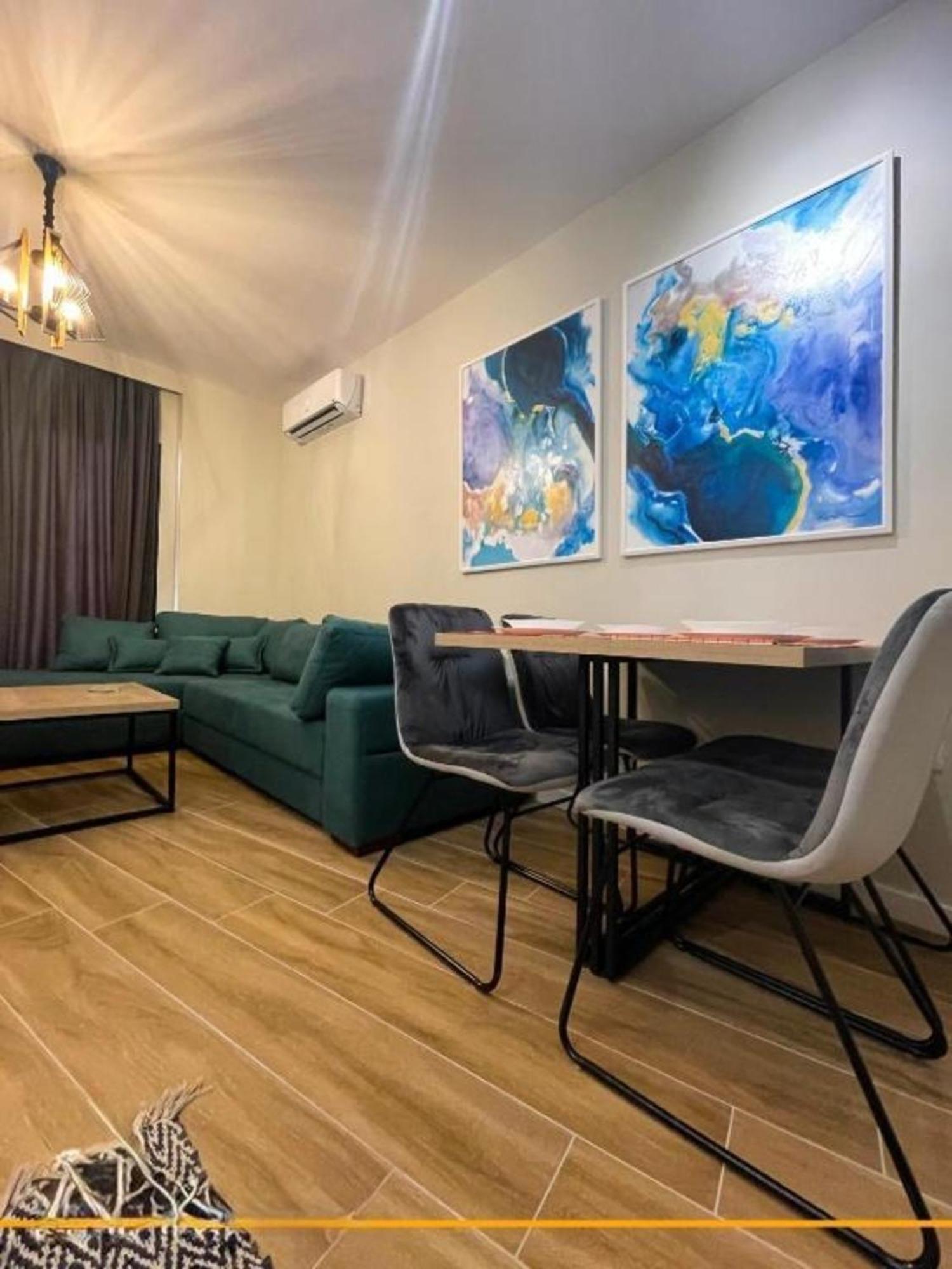 Flori Apartments Sarandë 外观 照片