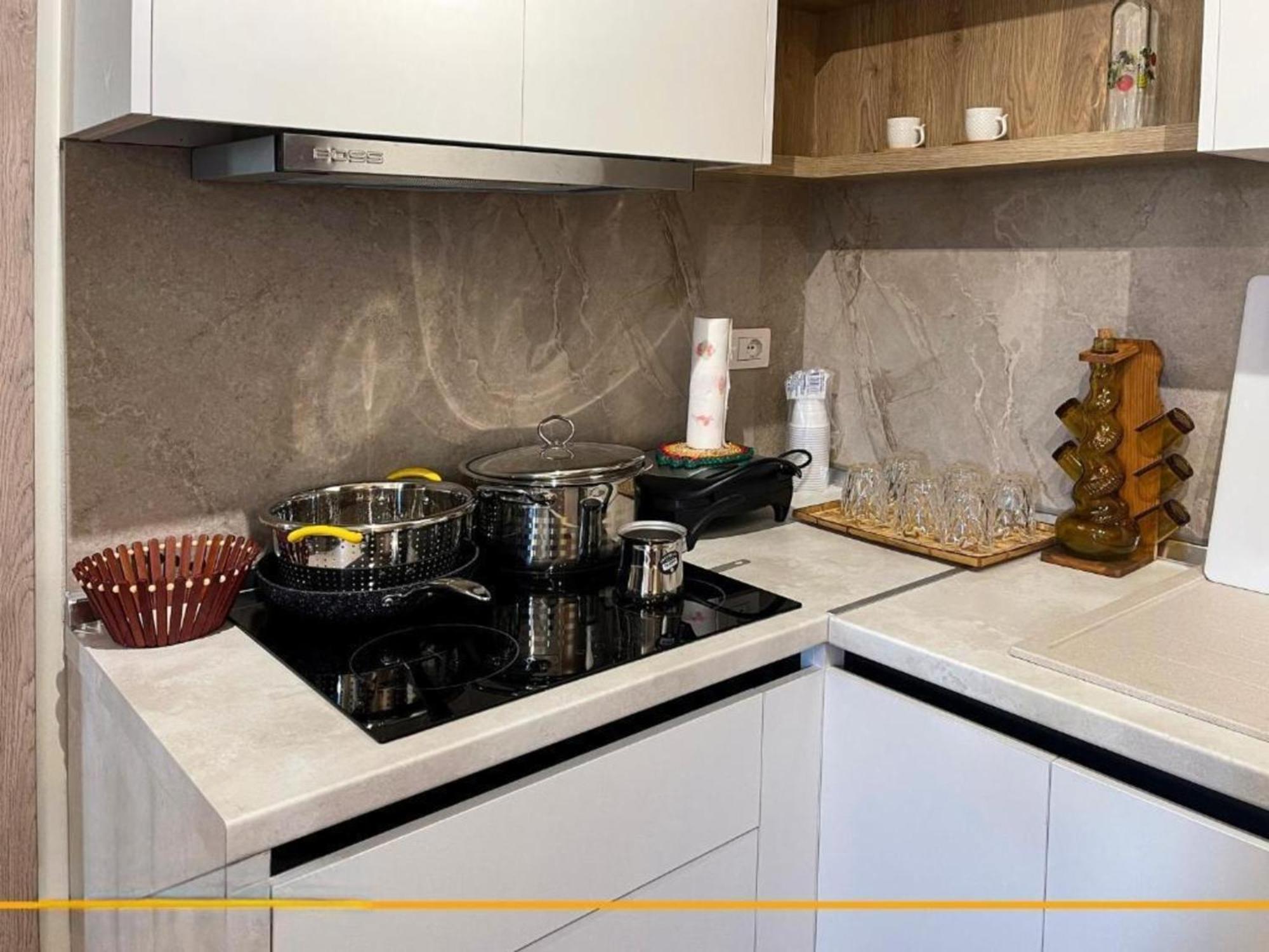 Flori Apartments Sarandë 外观 照片