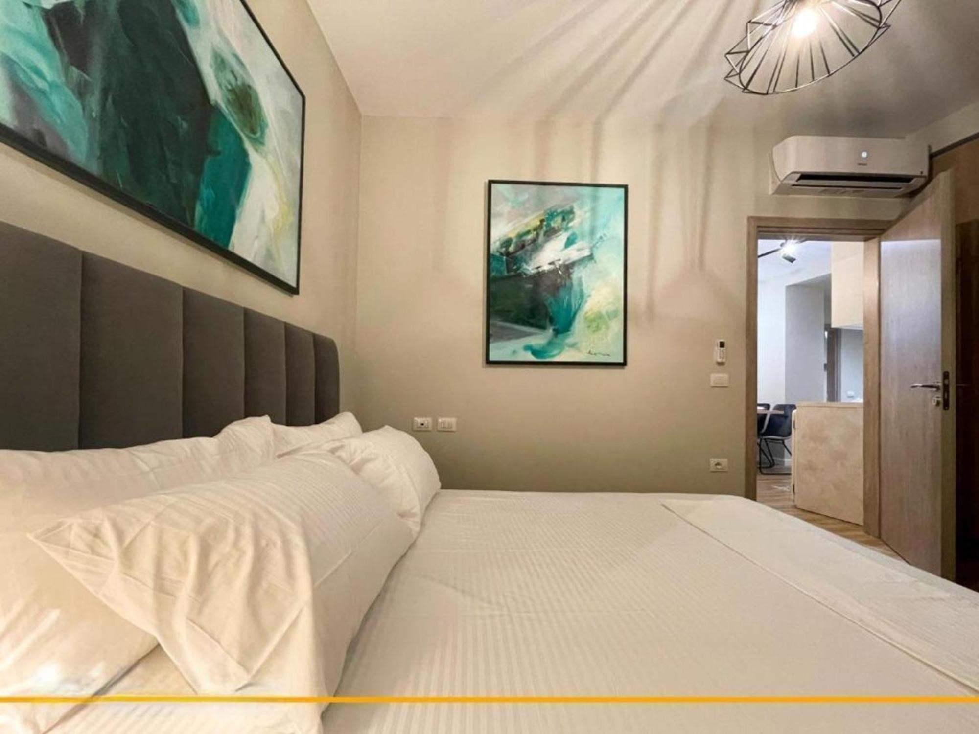 Flori Apartments Sarandë 外观 照片